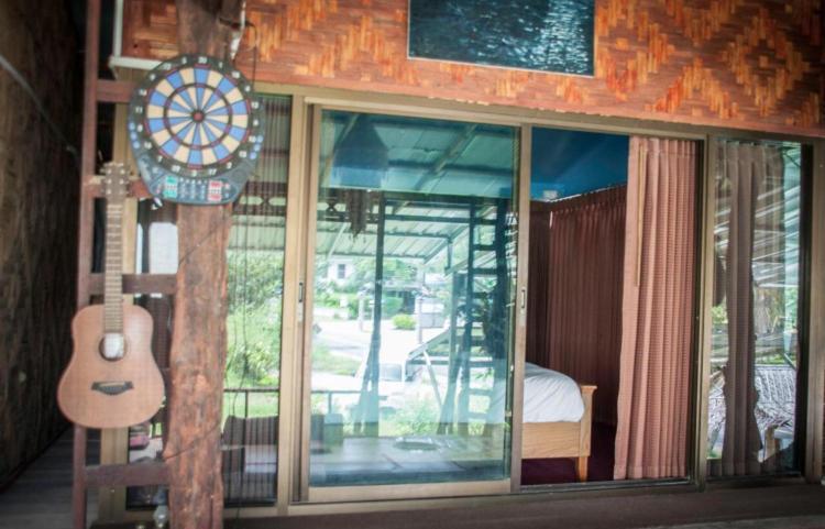 The Lazy Bar And Guesthouse Krabi town Esterno foto